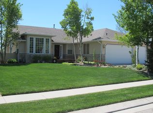 2461 W Bridle Oak Dr, South Jordan, UT 84095