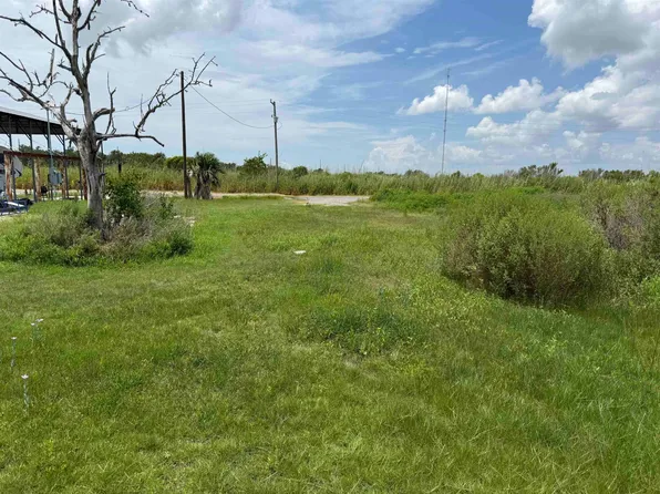236 Pierre St, Cameron, LA 70631