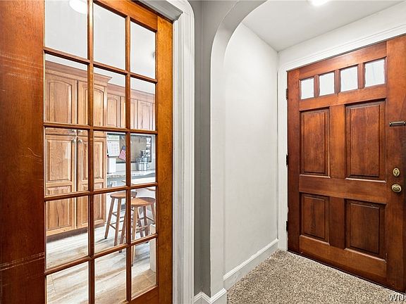 4th image of 2026 Transit Rd