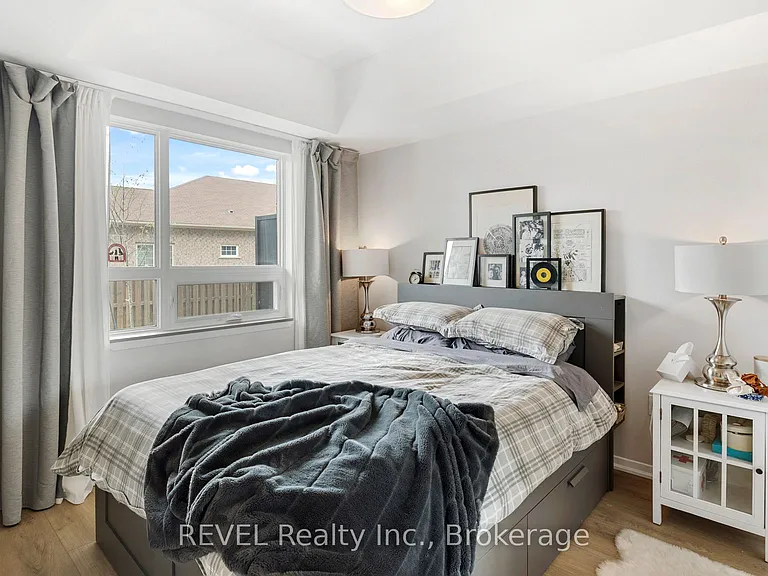 3998 Victoria Ave #106 — Photo 16