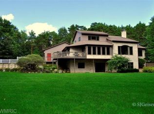 14015 Sassafras Ct NE, Greenville, MI 48838