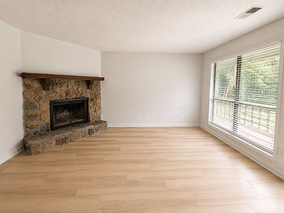 2nd image of 1478 N Diane Ct SE #A