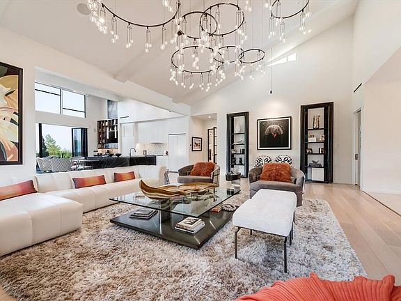 2nd image of 1411 Post Oak Pl
