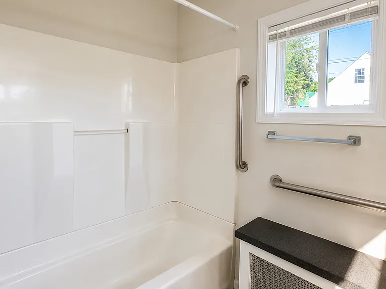 16 Coe Ave #2 — Photo 10