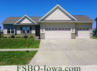 750 Yorkshire St, North Liberty, IA 52317