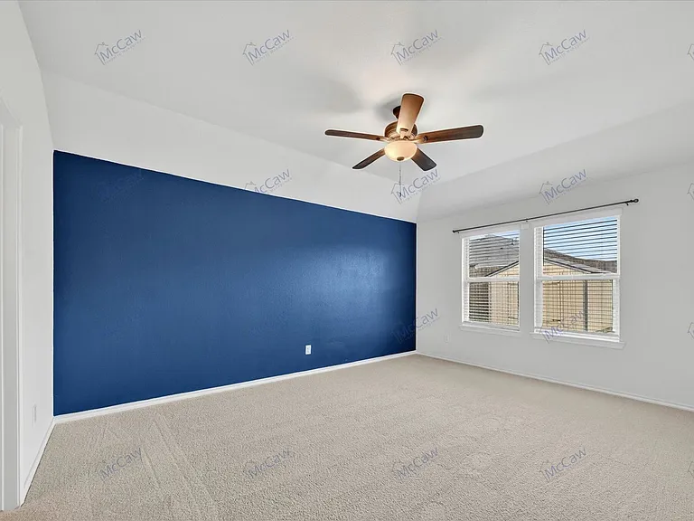800 Windmill St — Photo 12