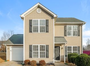3602 Sherbourne Ln, Greensboro, NC 27405