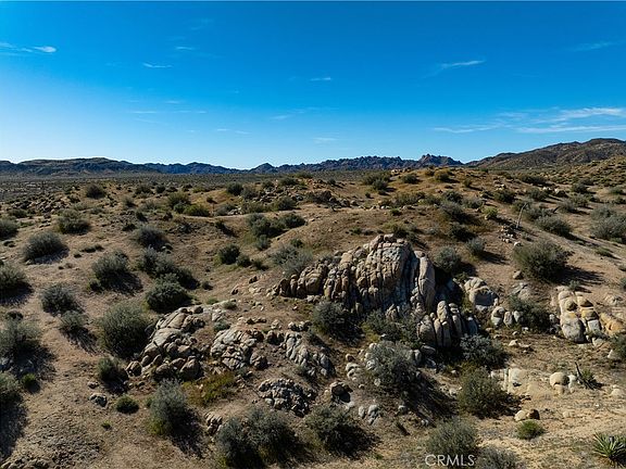 2nd image of 51856 Trails End Rd