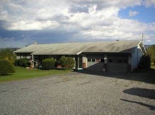 1890 Big Greenbriar Rd, Mc Veytown, PA 17051