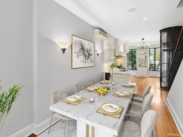 320 East 55th Street image 5 of 18