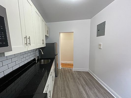 3rd image of 85-28 118th St #4C