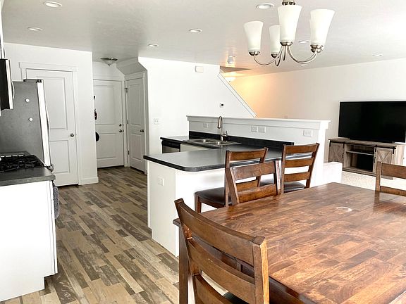 4th image of 12308 S Andante Dr