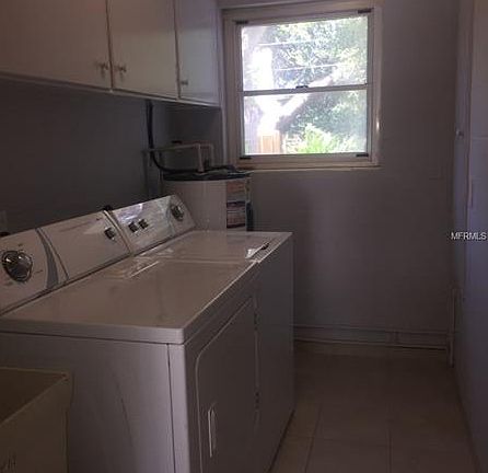 5th image of 1409 Knollwood St #2