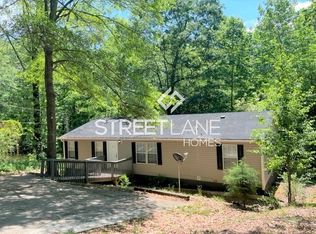 6460 Crystal Cove Trl, Gainesville, GA 30506