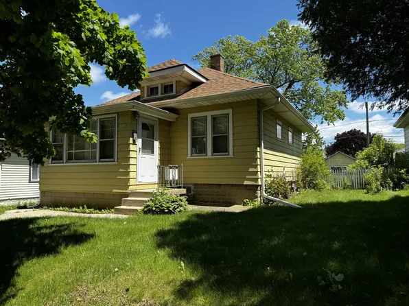 3950 South Lipton AVENUE, Saint Francis, WI 53235