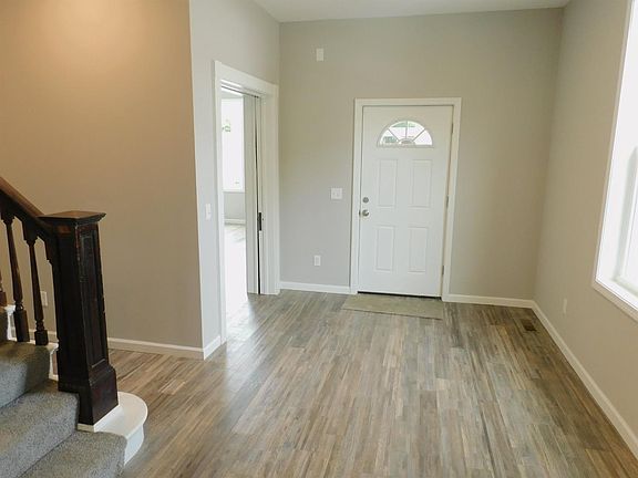 3rd image of 1016 Ross Ave