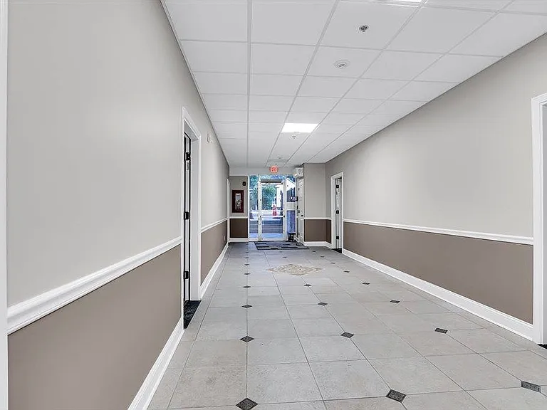 70 Court St #10 — Photo 11