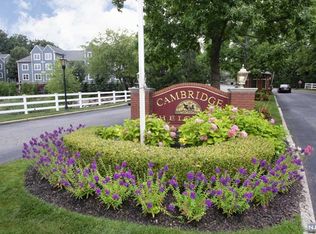 394 Cambridge Dr, Ramsey, NJ 07446