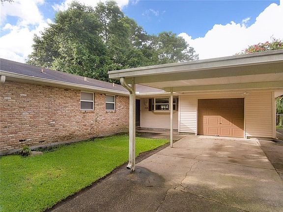 4th image of 528 Chatsworth Dr