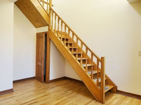 2nd image of 350 Lincoln Pl #4L