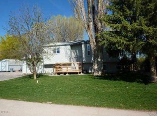 8825 Mourning Dove Dr, Missoula, MT 59808