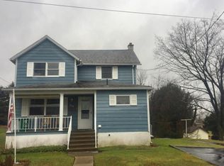 335 Atlantic St, Jessup, PA 18434