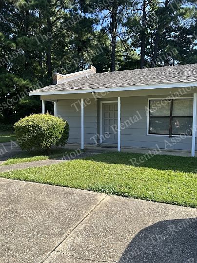 1st image of 715 Jody Ct