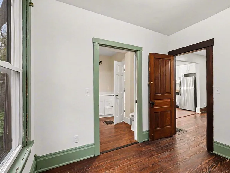 120 Depot St — Photo 7