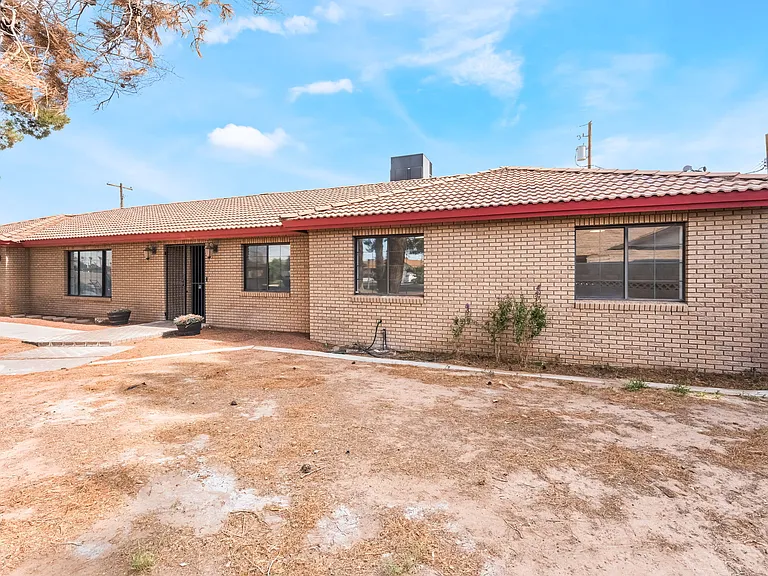 2108 Reynolds Ave — Photo 39