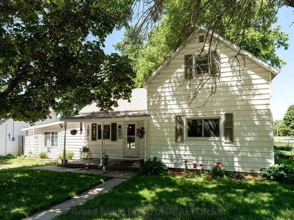 1204 11th Ave, Central City, NE 68826