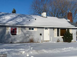 165 Bedford Rd, Fairless Hills, PA 19030