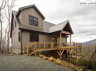 366 Telemark Ln, Seven Devils, NC 28604