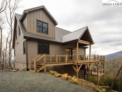 366 Telemark Lane, Seven Devils, NC, 28604
