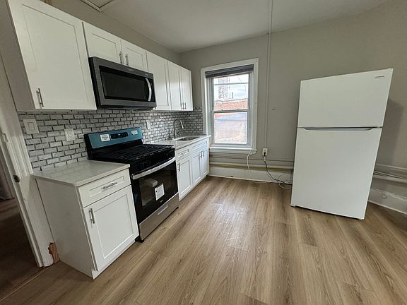 3rd image of 3630 Powelton Ave #3
