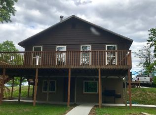 9377 Haven Ln, Mount Olive, IL 62069