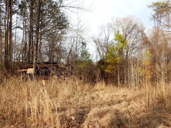 647 Haire Rd, Batesville, MS 38606