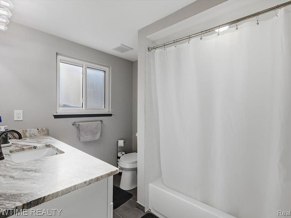 40621 Rinaldi Dr, photo 27