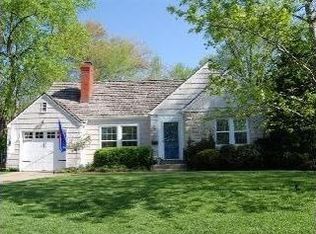 5306 W 57th Trl, Roeland Park, KS 66205