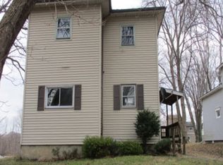 400 Beaver St, Conneaut, OH 44030