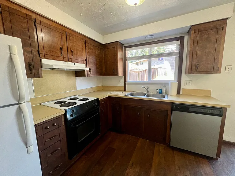 1421 Lapush Way NE #B — Photo 8