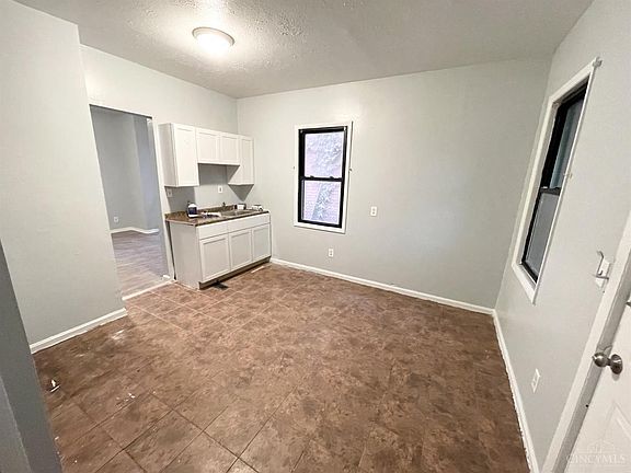 4th image of 1314 Beech Ave