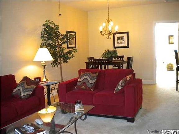 4th image of 6419 Park Pond Dr #5