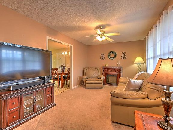 3rd image of 109 Heritage Dr