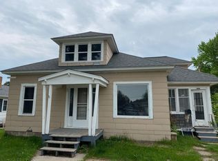 906 W 7th St, Merrill, WI 54452