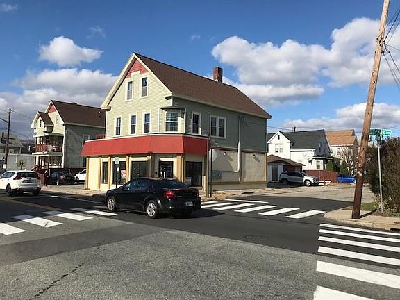 2nd image of 735 Park Ave