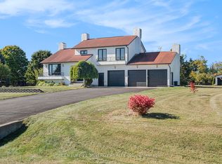 12 Davis Ln, Rideau Lakes, ON K7A 4S5