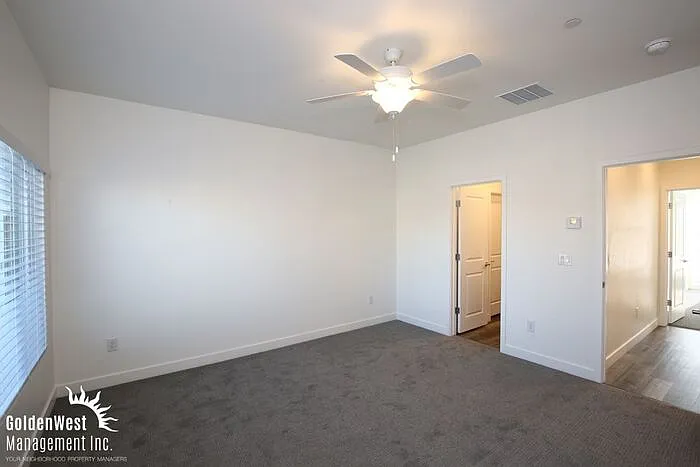 11472 Roaring Peak Dr #18 — Photo 6