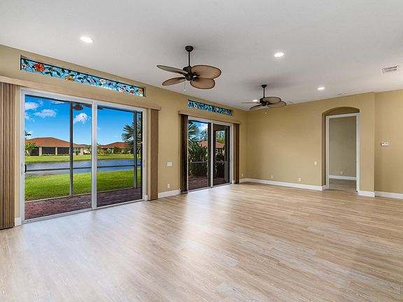 4th image of 11760 SW Mountain Ash Cir