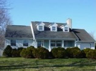 231 Frowein Rd, Center Moriches, NY 11934