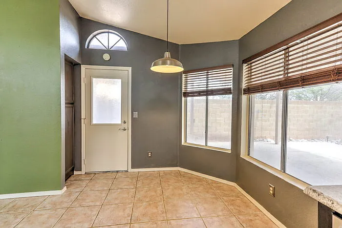 3039 W Calle Levante — Photo 8